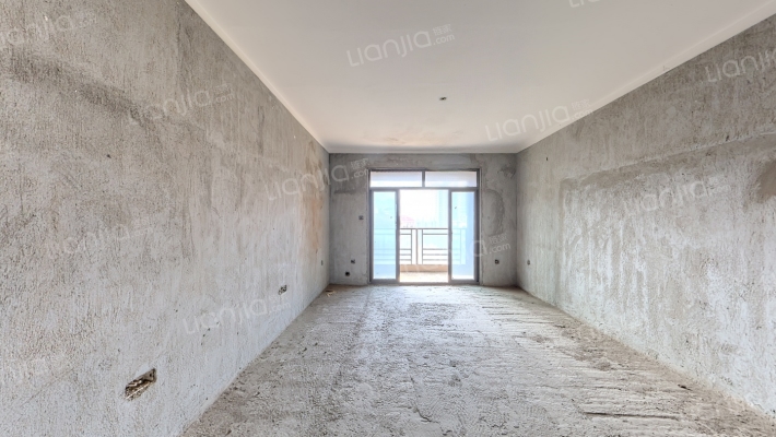 恒泰花苑二手房实景图