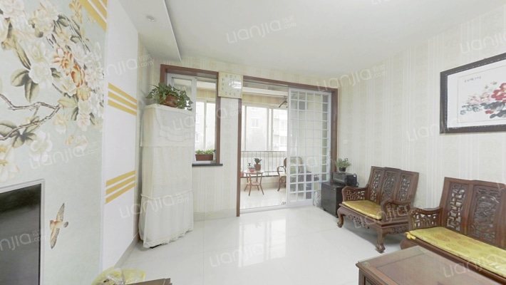 颐泽花园百合苑二手房实景图