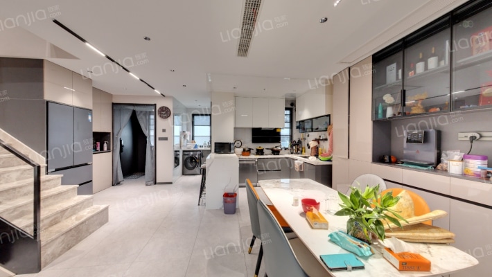 天房美瑜兰庭二手房实景图