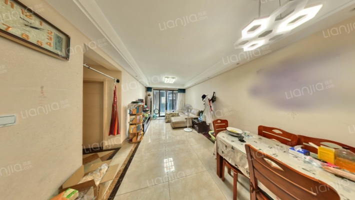 九龙仓世纪华府二手房实景图