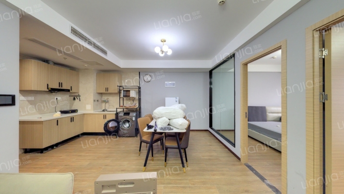 创客公寓二手房实景图