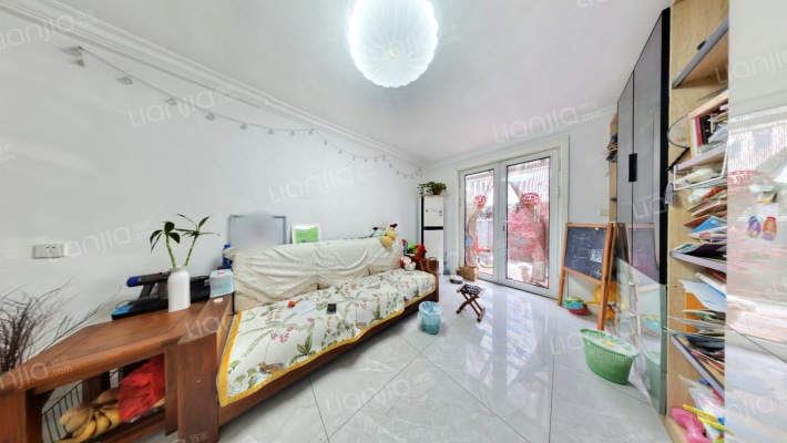 纬二路14号二手房实景图