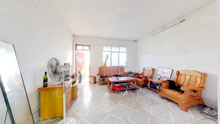 京仑花园二手房实景图