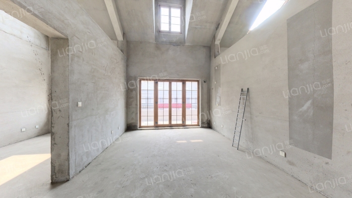 红星海三期郡墅二手房实景图