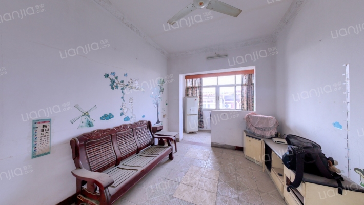 南京西路326号二手房实景图