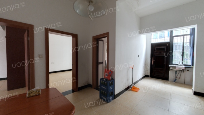 新民街二手房实景图