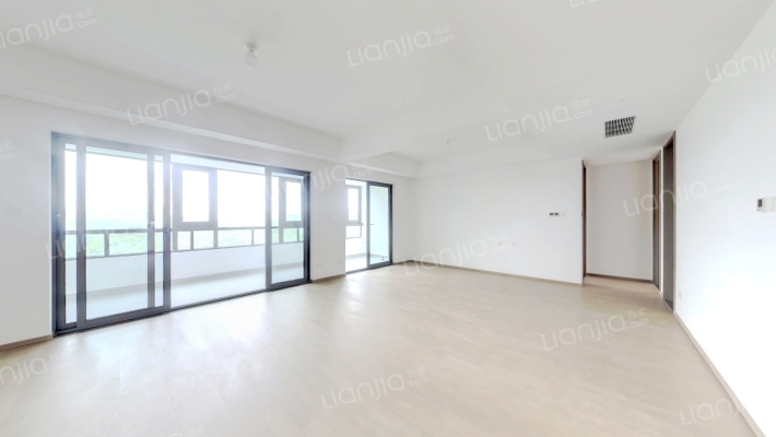 远大上湖居二手房实景图