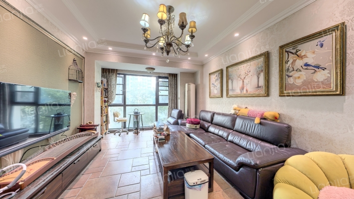 龙湖金楠天街二手房实景图