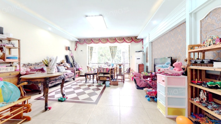 蔚蓝花城A区二手房实景图