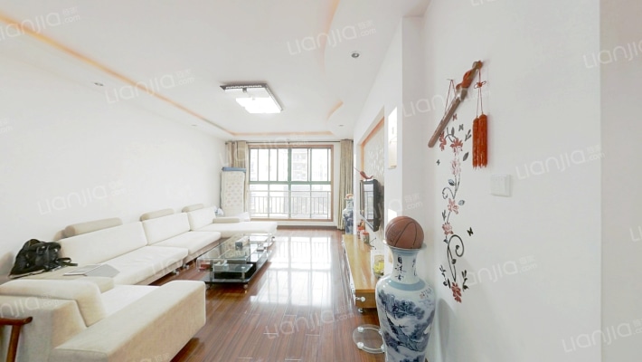 锦绣华庭二手房实景图