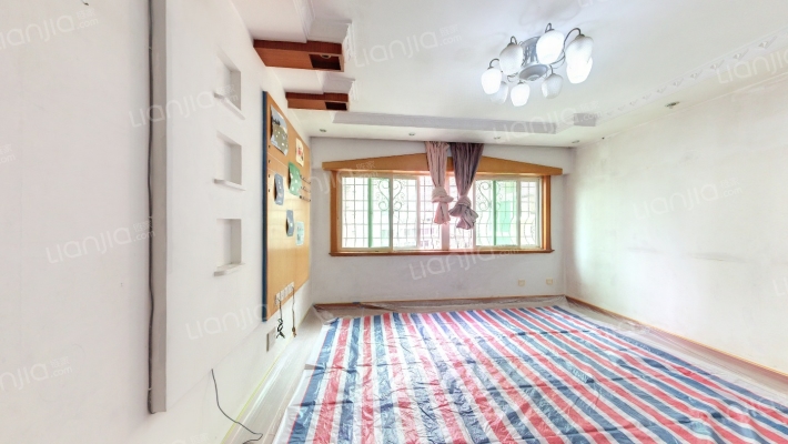 盈翠大厦二手房实景图