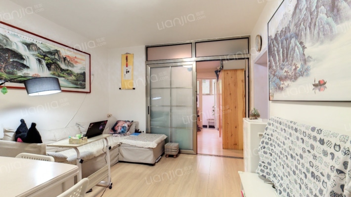 志新北里二手房实景图