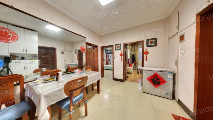 工人路39号院二手房实景图