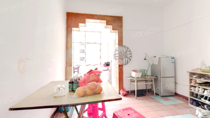 七六路22号二手房实景图