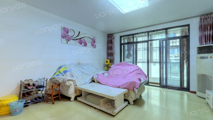 省地矿局化探队宿舍二手房实景图