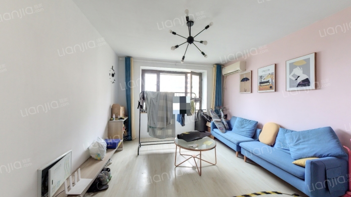 观源河畔二手房实景图