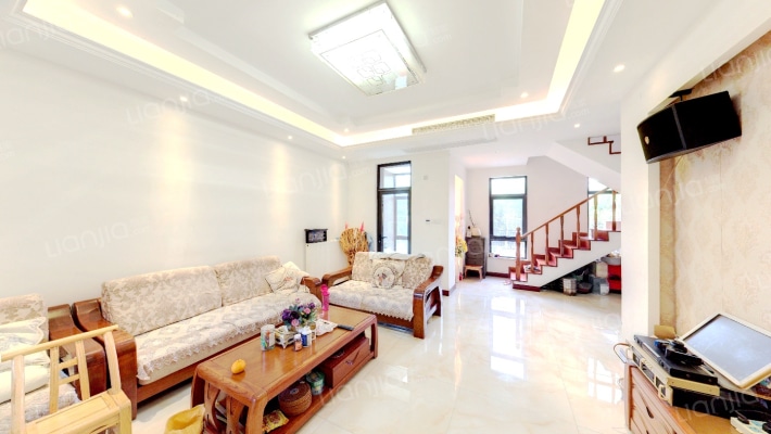 荷玛诗湾二手房实景图