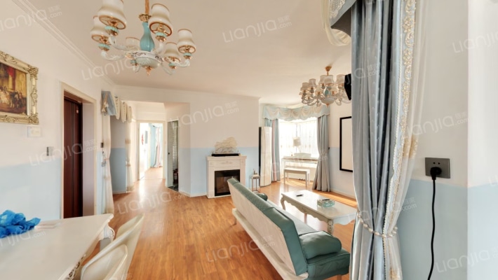 九里峰景A区二手房实景图