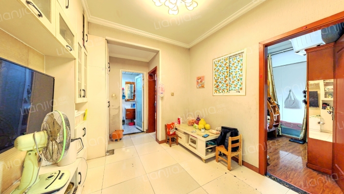 丰怡阳光A区二手房实景图