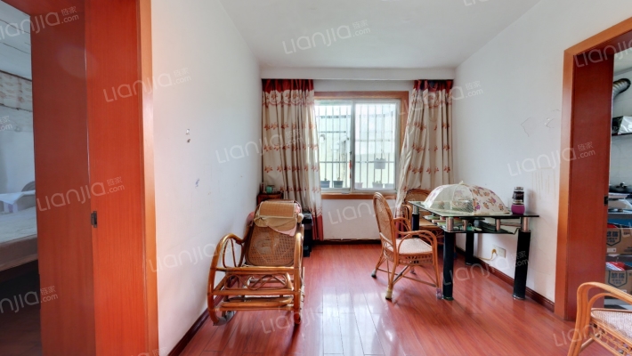 横街二手房实景图