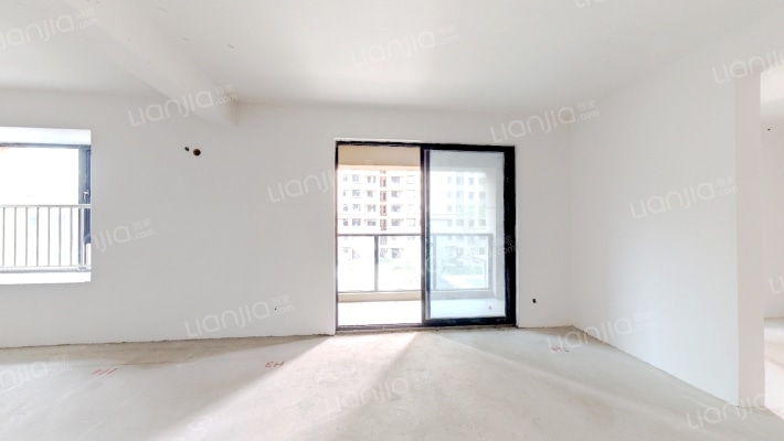 清马嘉园二手房实景图