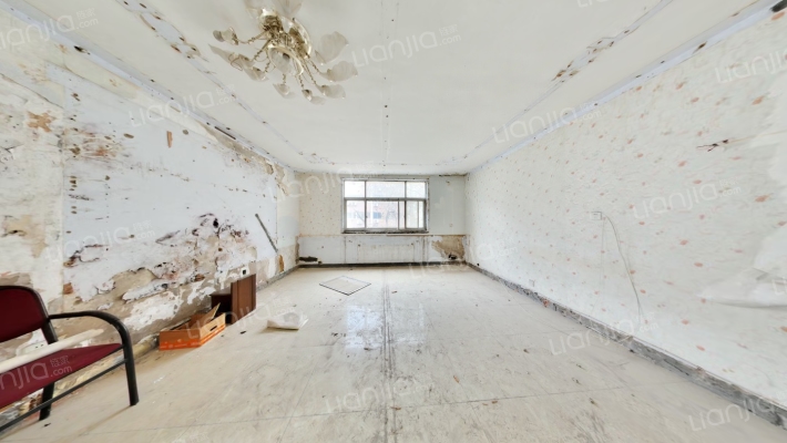 黄河路230号院二手房实景图