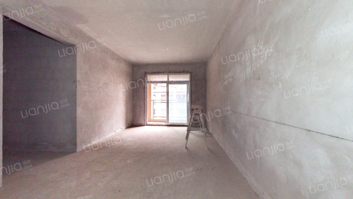 曦圆青岗湾二手房实景图