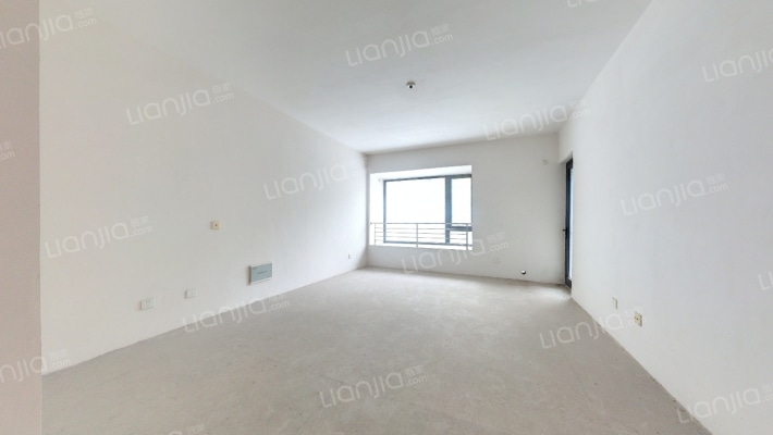 鼎泰花园二手房实景图