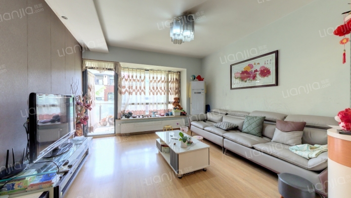 翡翠城二期二手房实景图