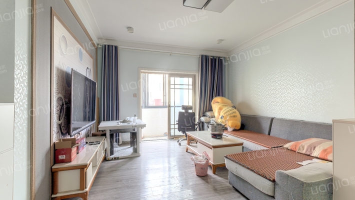 建华社区A区二手房实景图