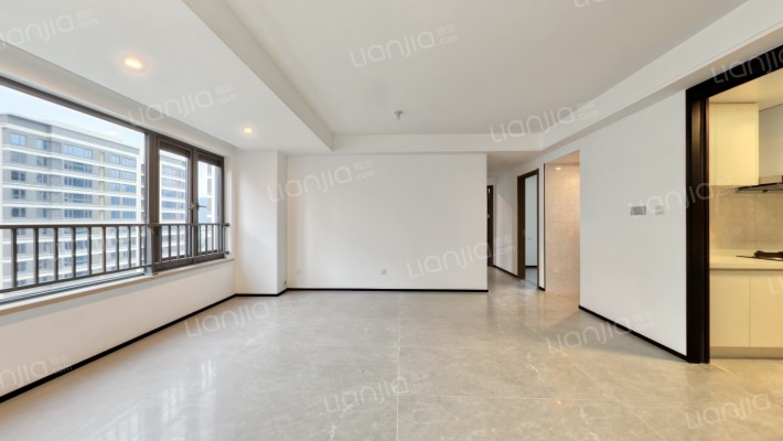 学樘金茂悦二期二手房实景图