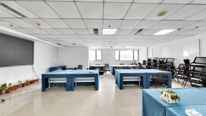 省汇中心二手房实景图