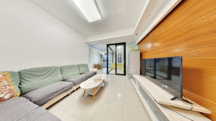 西雅图翡翠城二手房实景图