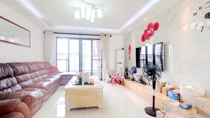 金域中央五期二手房实景图