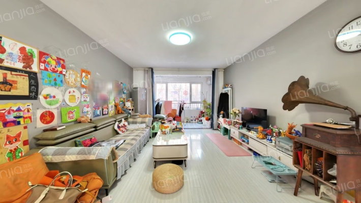 西江华府二区二手房实景图