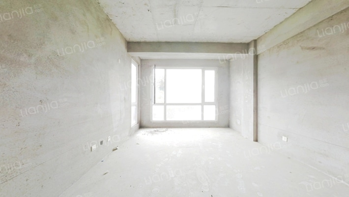 塞纳小镇二手房实景图