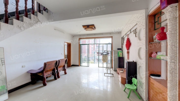 银丰小区二手房实景图