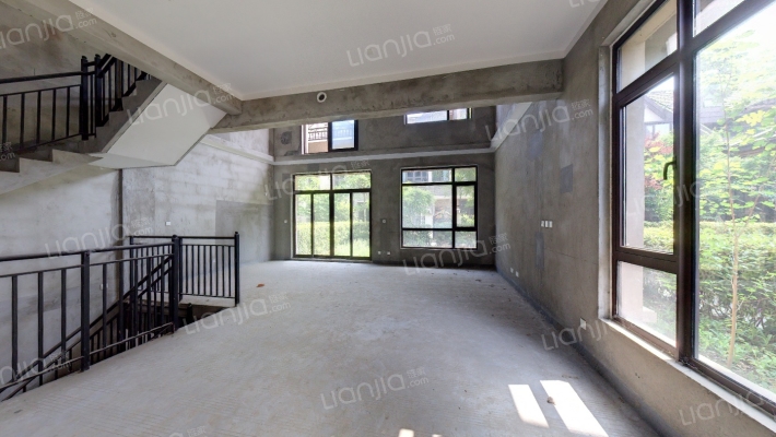 金科半岛壹号莫奈岛二手房实景图