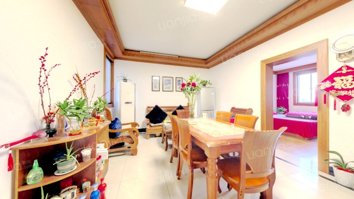 农民公寓二手房实景图