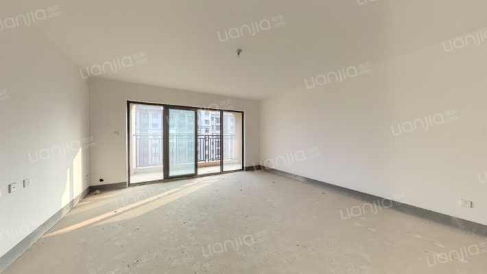 雅居乐春森湖畔东区二手房实景图