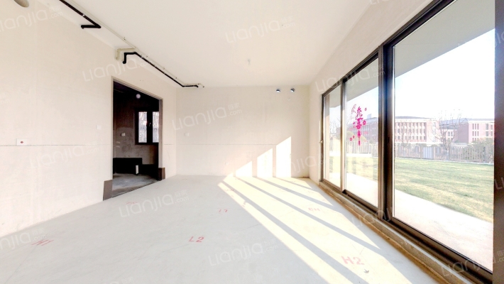 万科印象花园九期二手房实景图