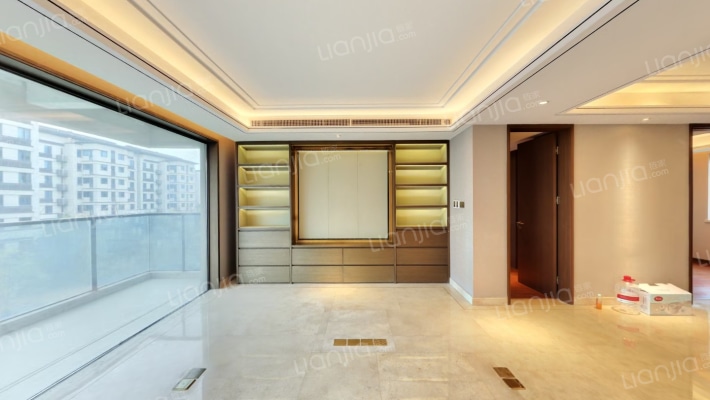 绿地城长安宫二手房实景图