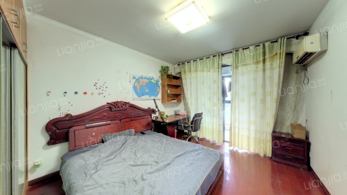 泾悦华庭二手房实景图