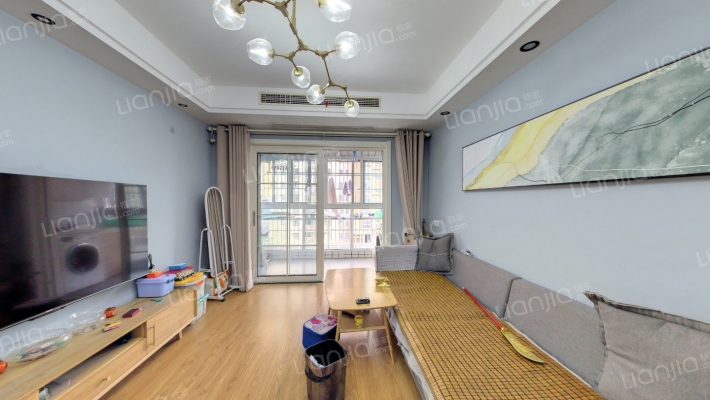 雪溪苑B区二手房实景图