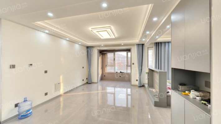 eden春山里二手房实景图