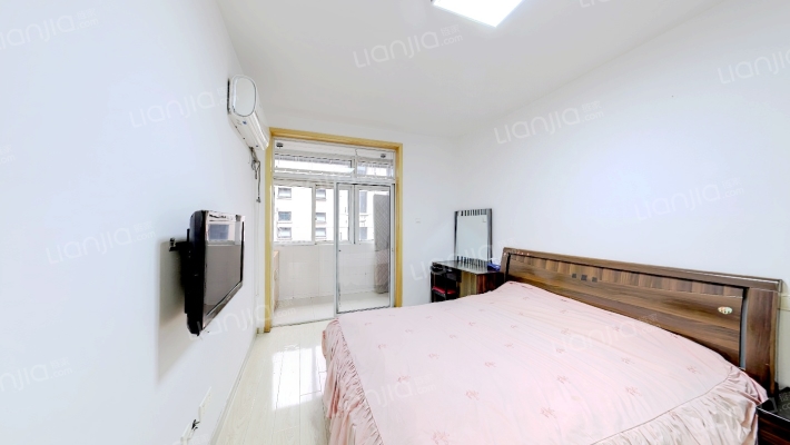 体育局宿舍二手房实景图