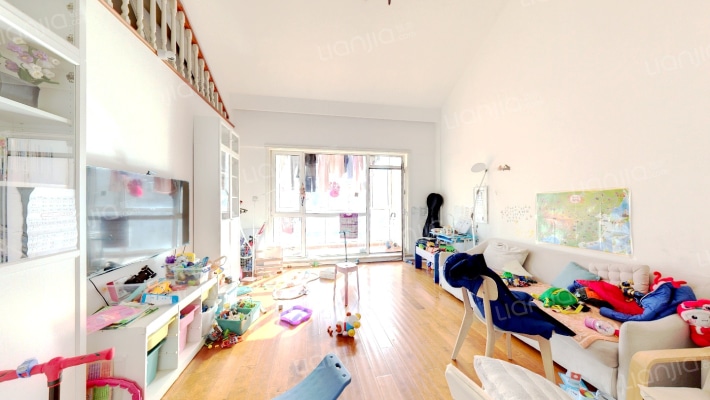 东港印象C区二手房实景图