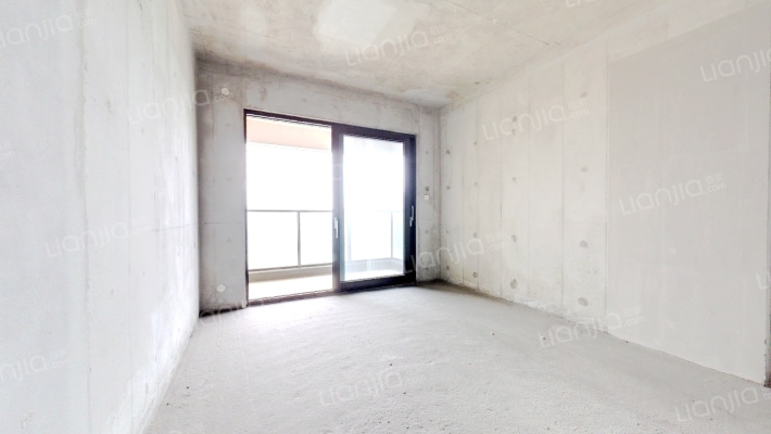 星河丹堤V2区二手房实景图