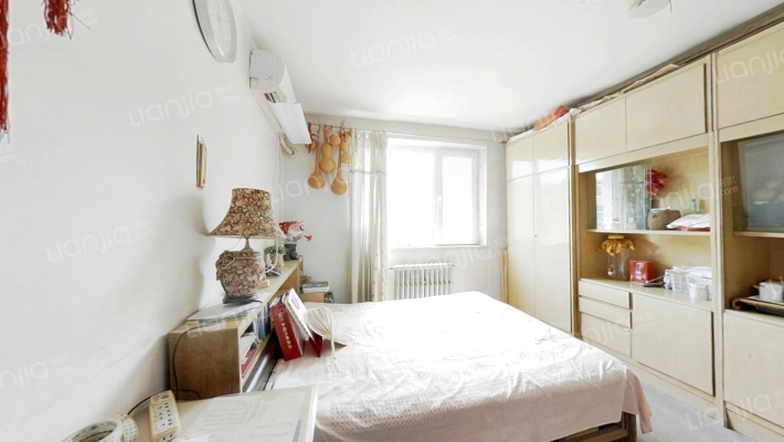 照耀里二手房实景图