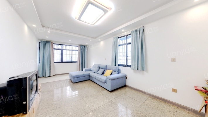 贵医附院宿舍楼二手房实景图